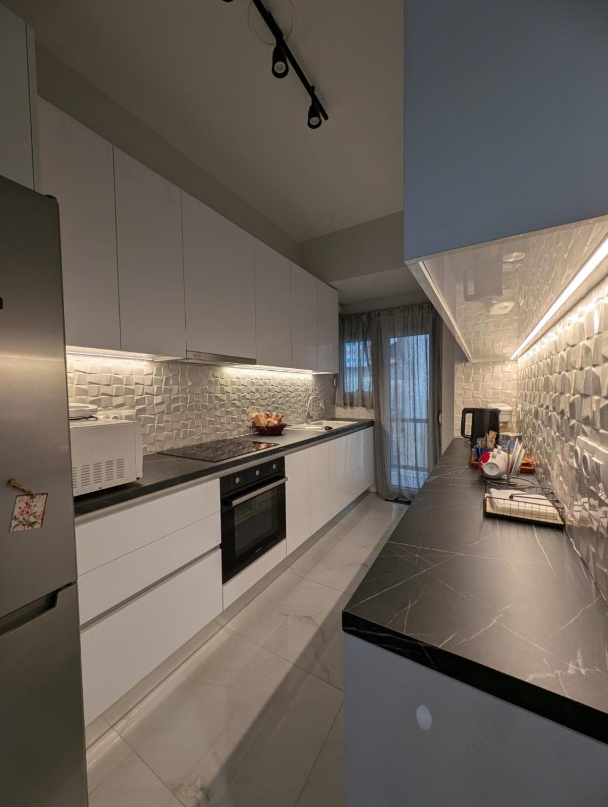 Luxury & Spacious Apartment In Αθήνα Εξωτερικό φωτογραφία