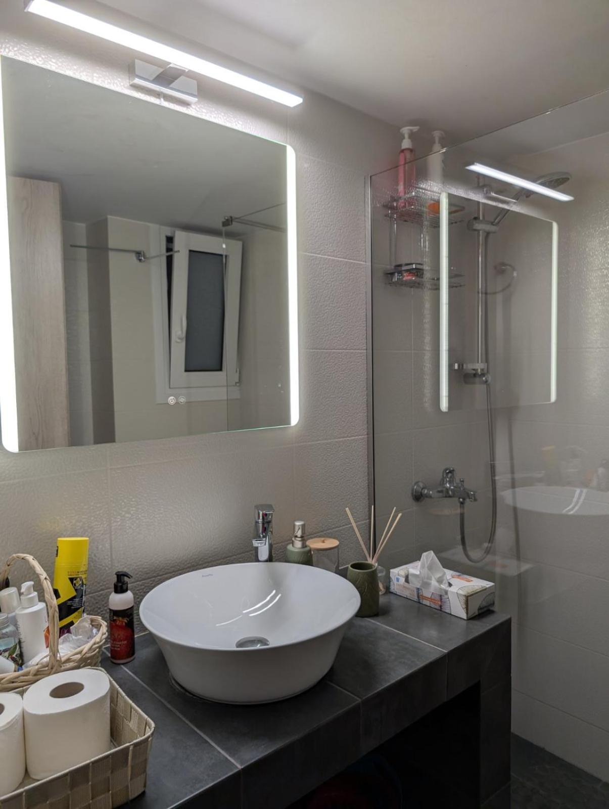 Luxury & Spacious Apartment In Αθήνα Εξωτερικό φωτογραφία